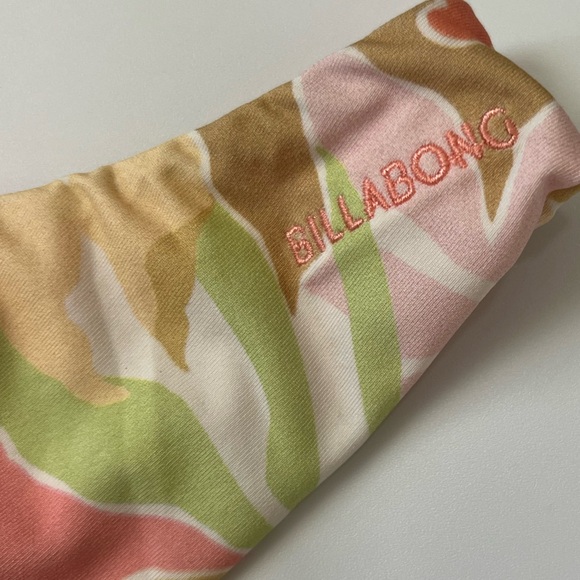 Billabong Pink and Orange Floral Fabric - Picture 8 of 10